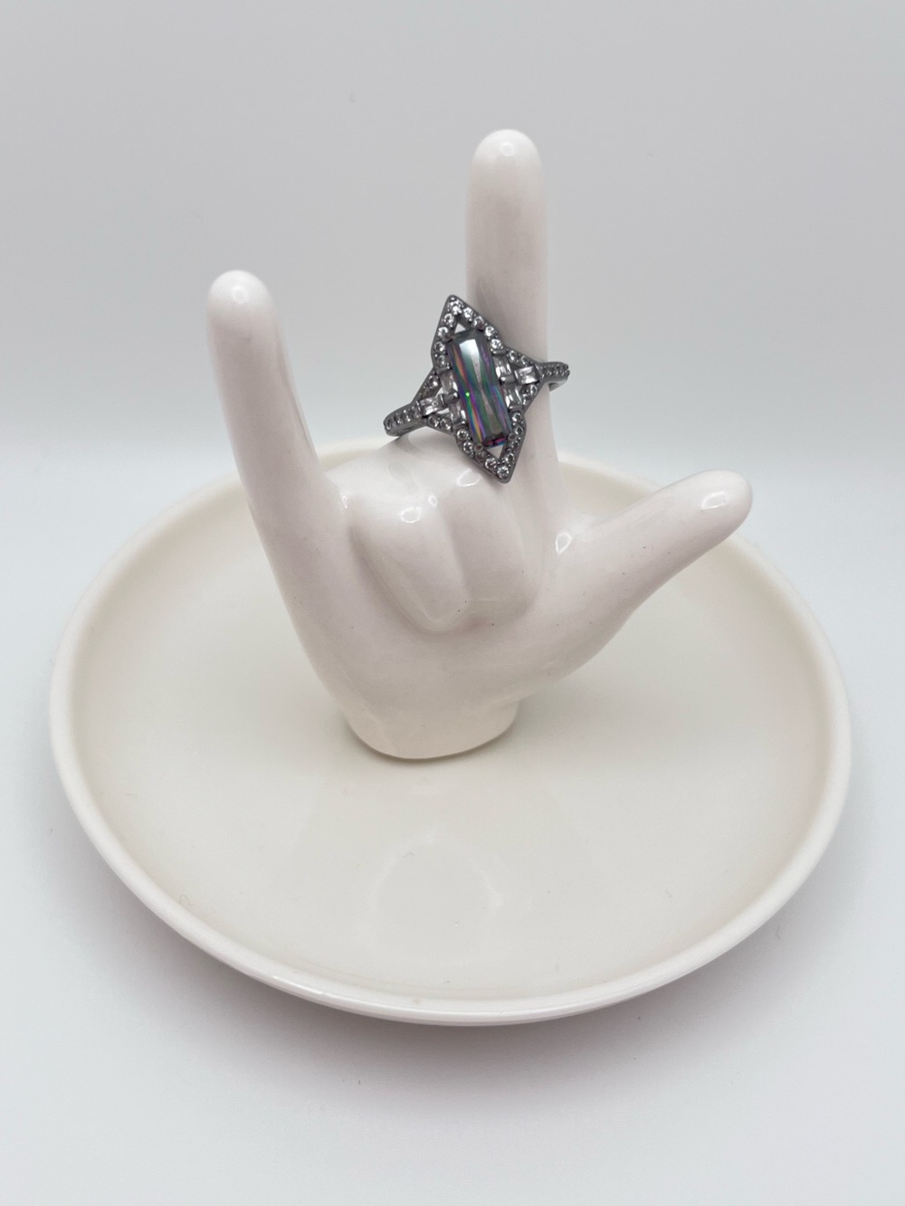 Bomb Party Ring - A Blooming Gem - Size 8